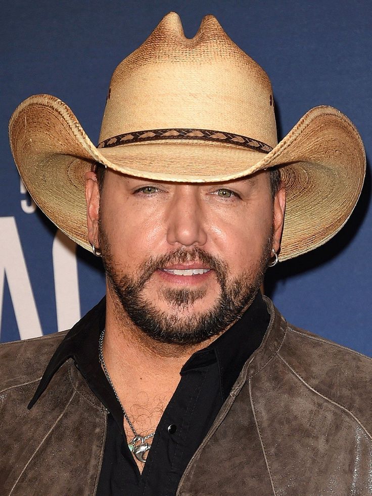 Portrait of Jason Aldean