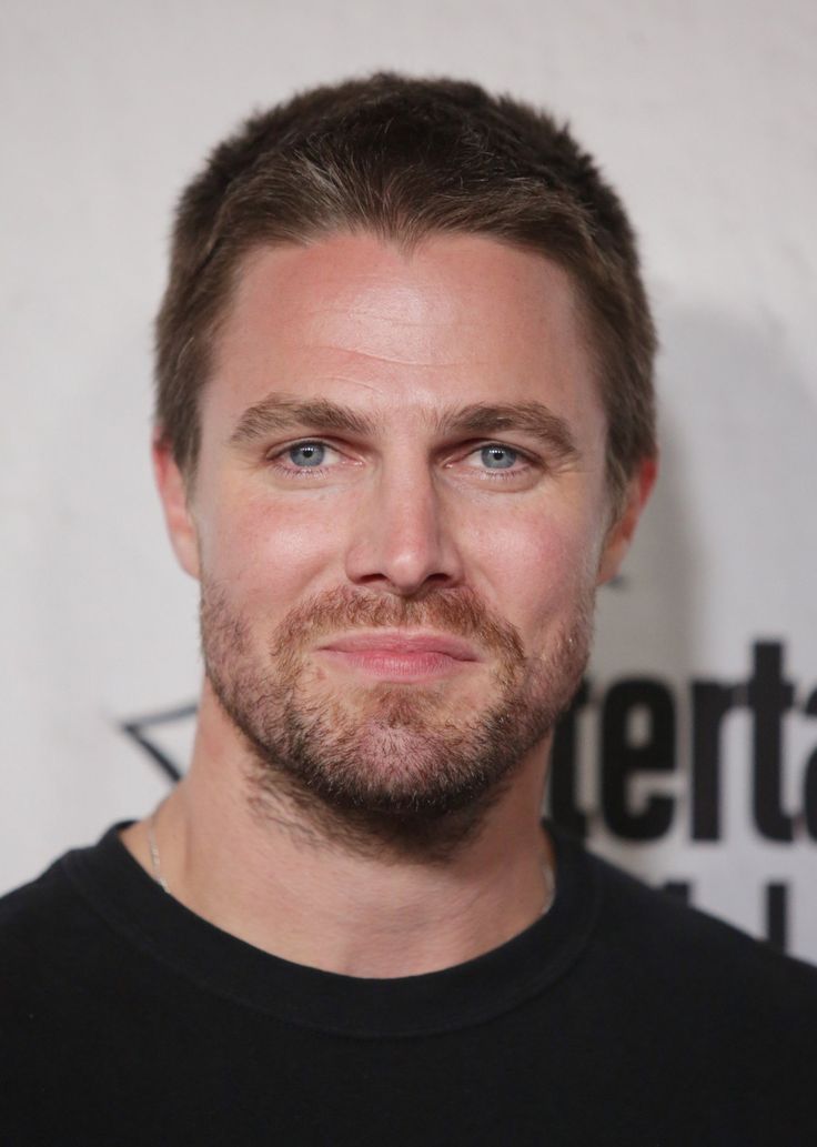 Portrait of Stephen Amell